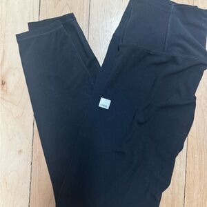 Vuori All The Feels Black Leggings